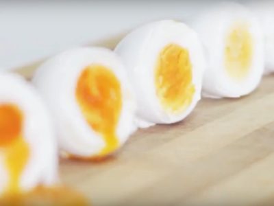 Варим яйца всмятку или вкрутую +видео