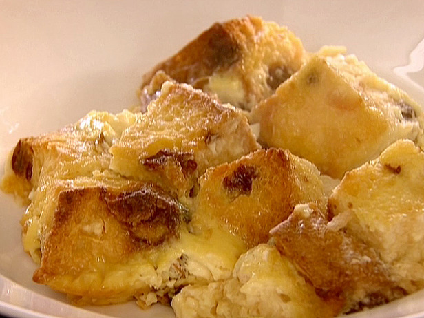 Рецепт хлебного пудинга с яблоками: наслаждайтесь нежным десертом